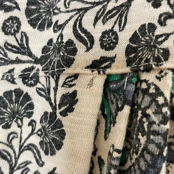 Boho paisley floral top - Picture 5 of 12